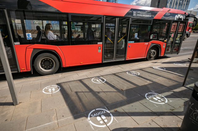 Saugesnėms kelionėms viešuoju transportu keičiami dalies autobusų tvarkaraščiai