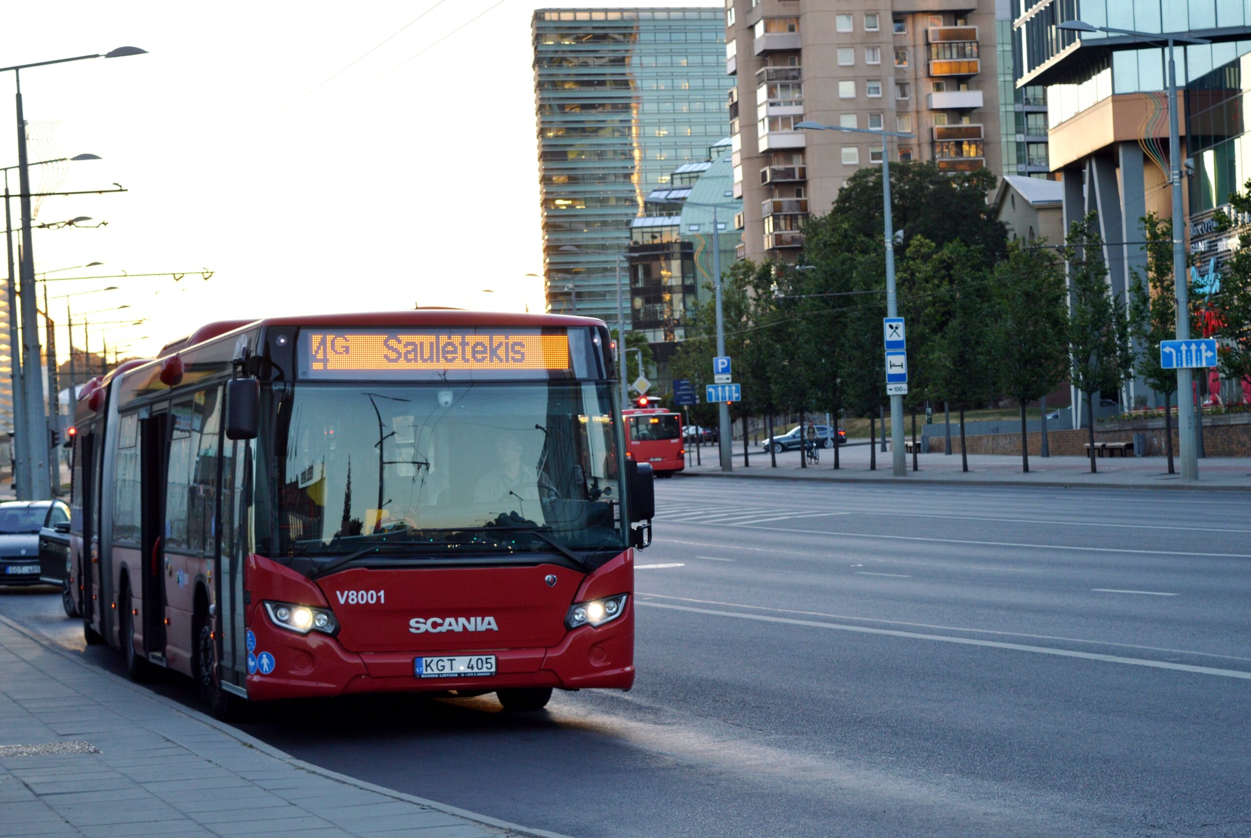 Nuo pirmadienio kai kurių maršrutų autobusai kursuos dažniau