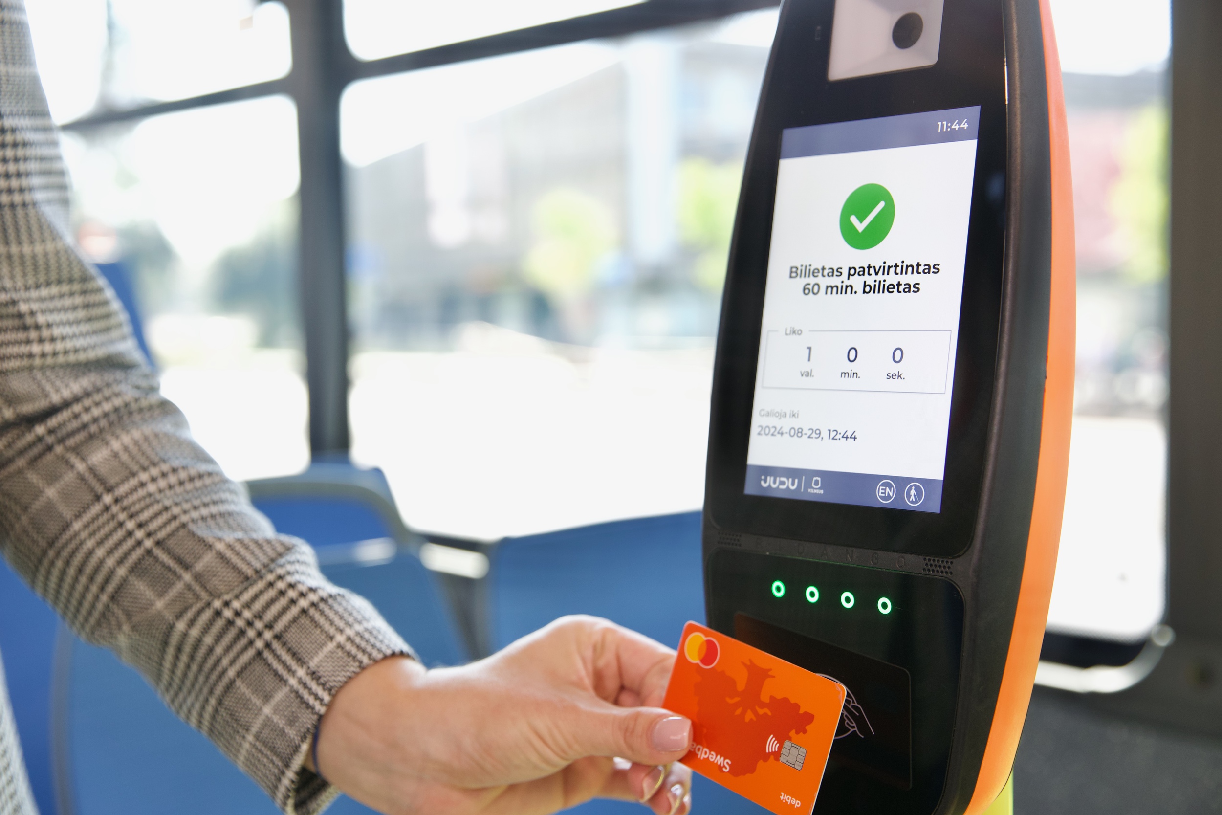 Praėjus 12 metų, siūloma peržiūrėti sostinės viešojo transporto kainas