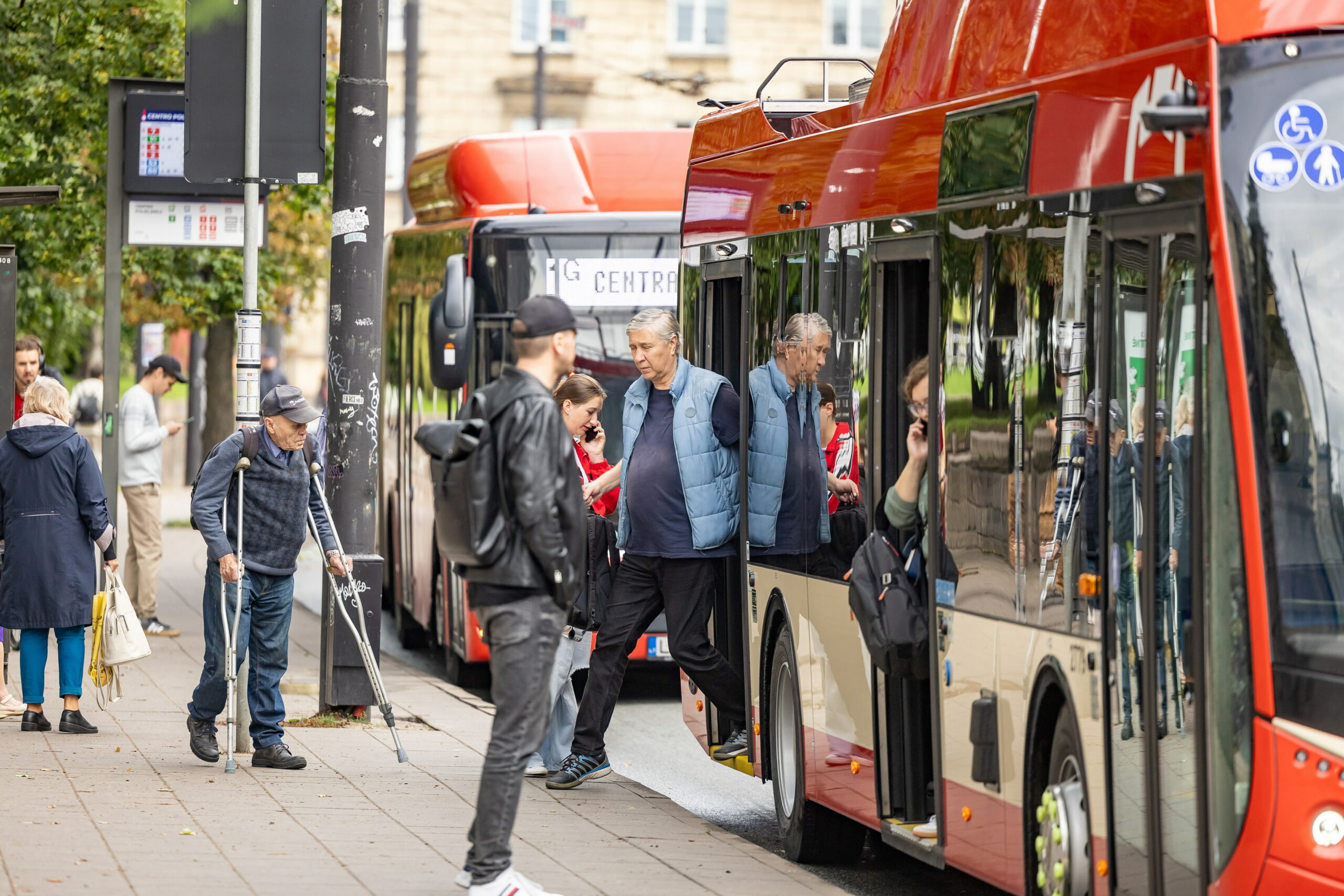 Dėl vykstančių pratybų „Vyčio skliautas 2025“ keisis dalies viešojo transporto tvarkaraščiai